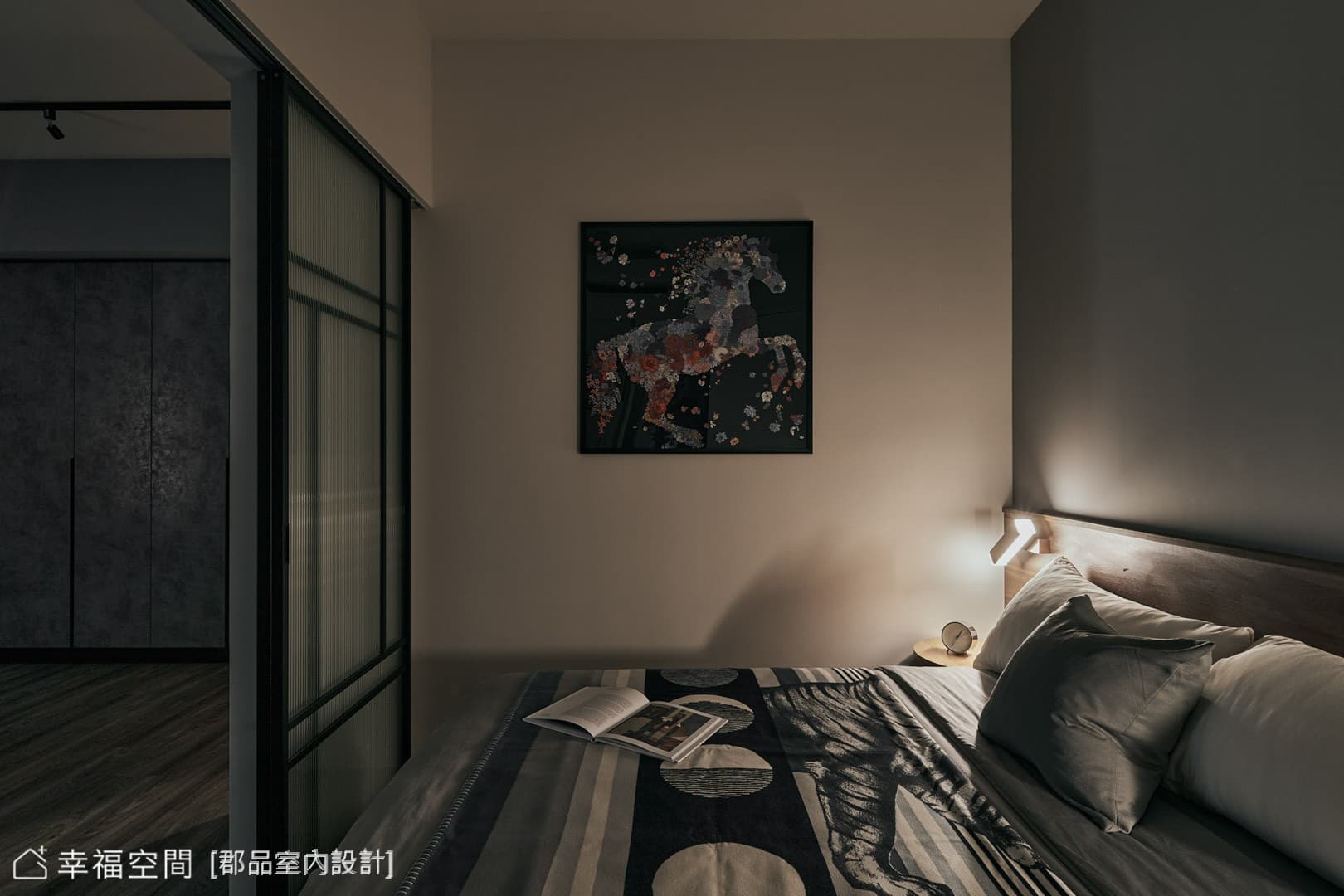 現代風臥室灰階沉靜