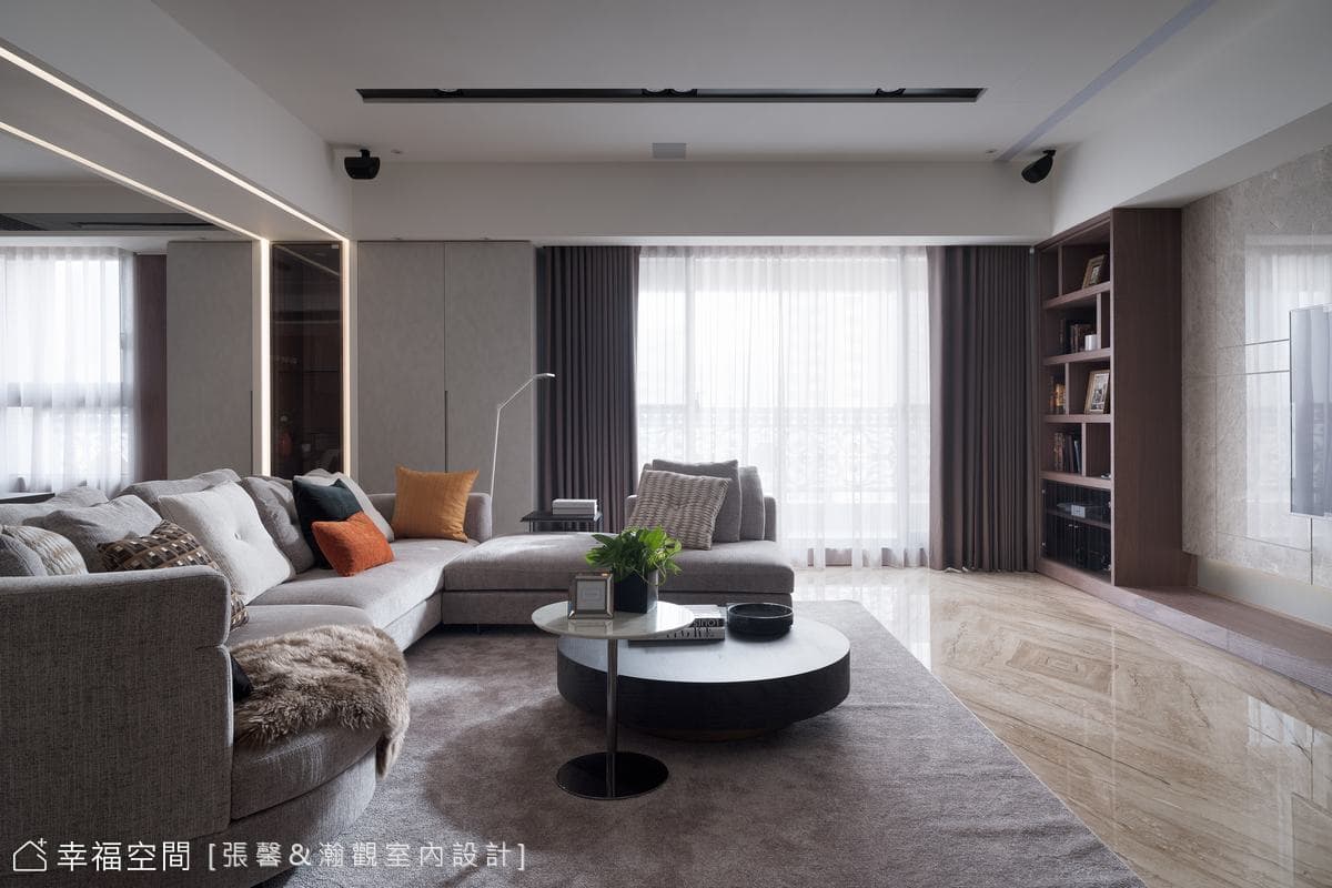 燈帶引導