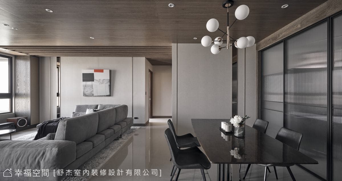 簡藝灰光 圍塑恬靜質感現代宅