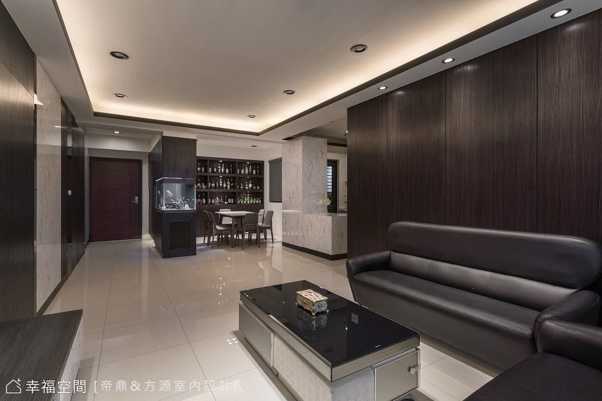 黑灰白現代風格｜30坪｜桃園、中壢、楊梅