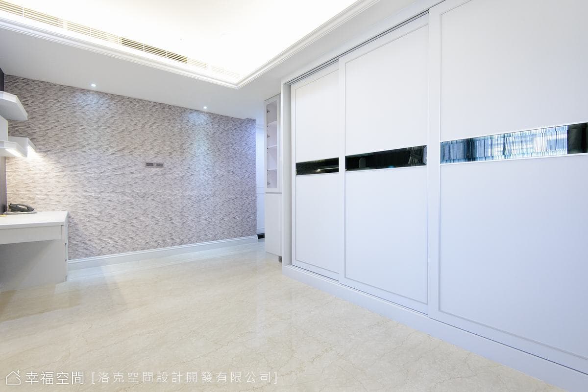 以白為基底， 塑造高貴典雅的空間感