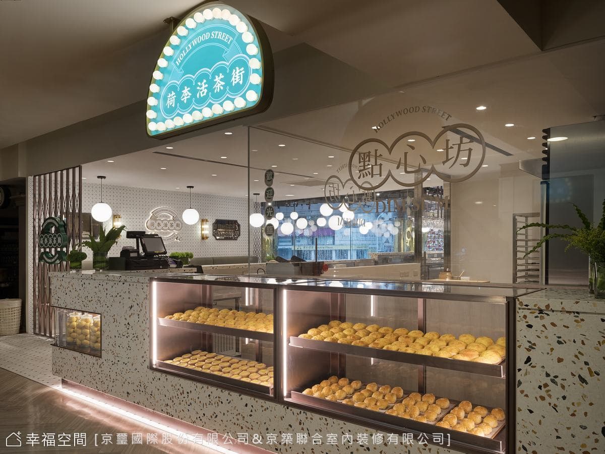 寫入港都百年文化 織就別緻新穎況味