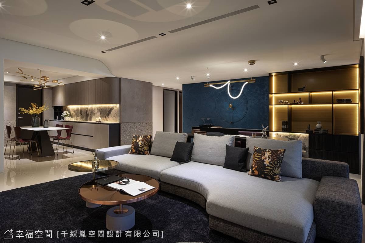 朗闊風雅 穠纖合度的混搭美學