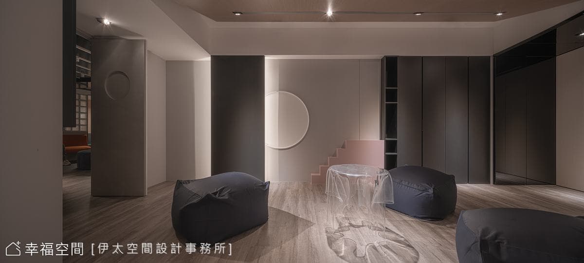 低彩虛實設計語彙 織就自我探索的療癒系身心診所│現代風│60坪│老屋翻新