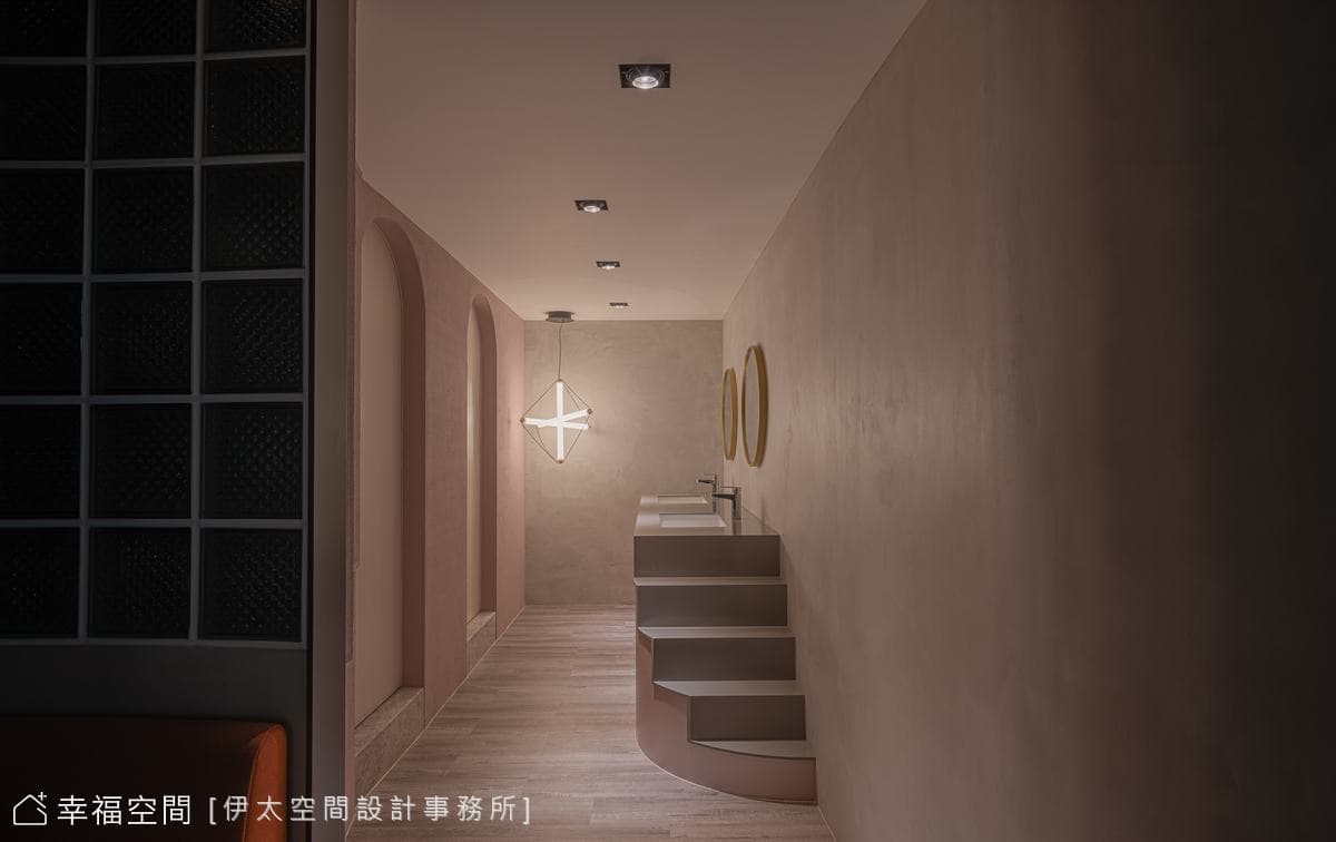 低彩虛實設計語彙 織就自我探索的療癒系身心診所│現代風│60坪│老屋翻新