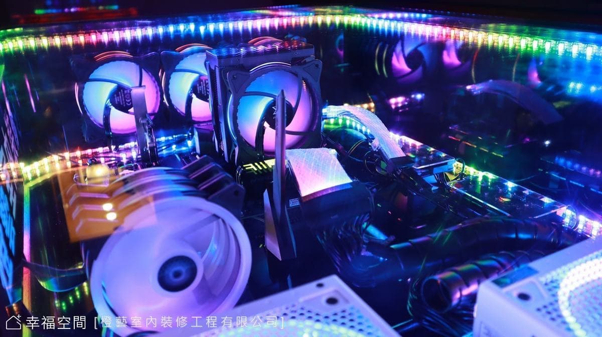 全手工客製ARGB電競桌