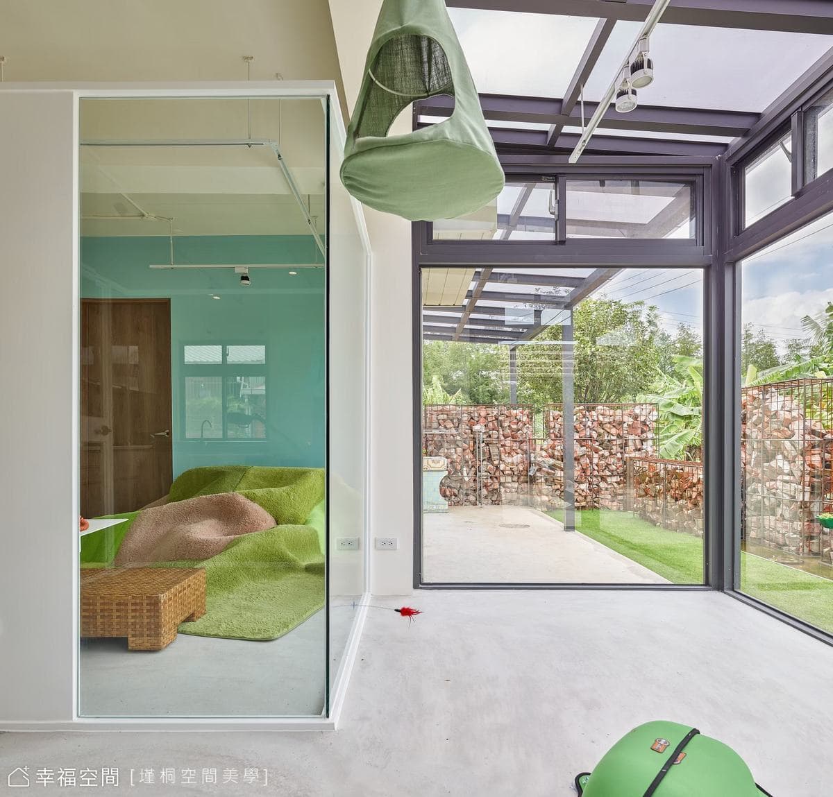 Pet Treats Studio | 現代工業風 | 42坪