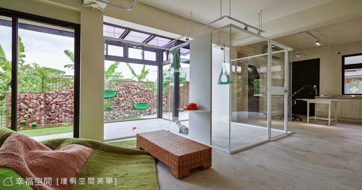 Pet Treats Studio | 現代工業風 | 42坪