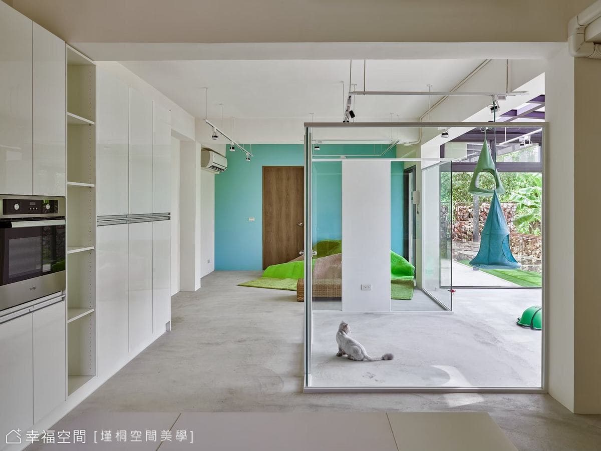 Pet Treats Studio | 現代工業風 | 42坪