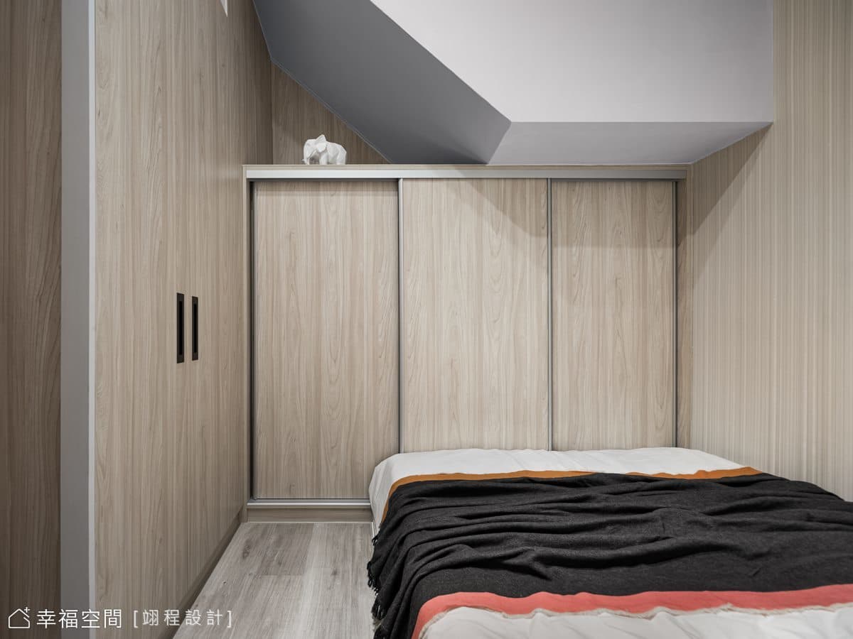 輕工業×簡約 老屋翻修煥然一新｜20坪｜1房、2廳、1衛