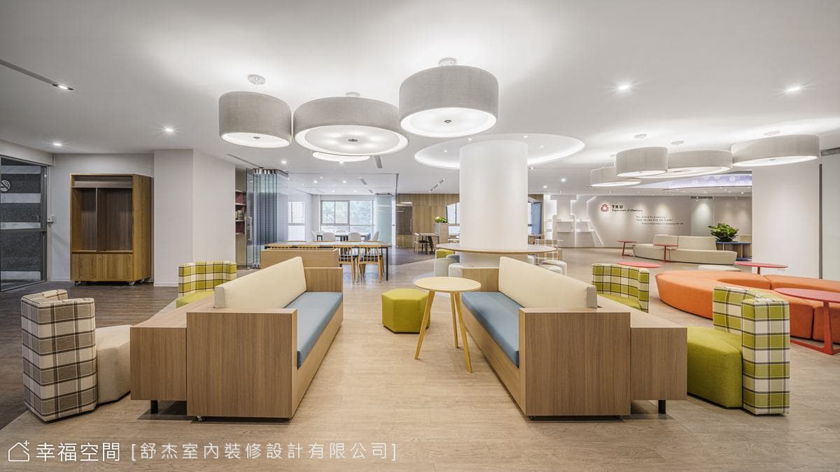 淡大化學系圖書館│現代風