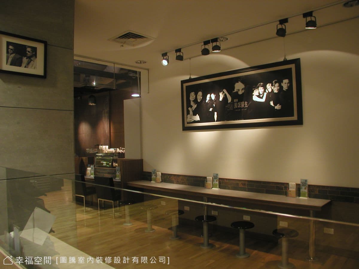 斜角7度C-誠品哈瓦那咖啡｜書香咖啡風｜50坪