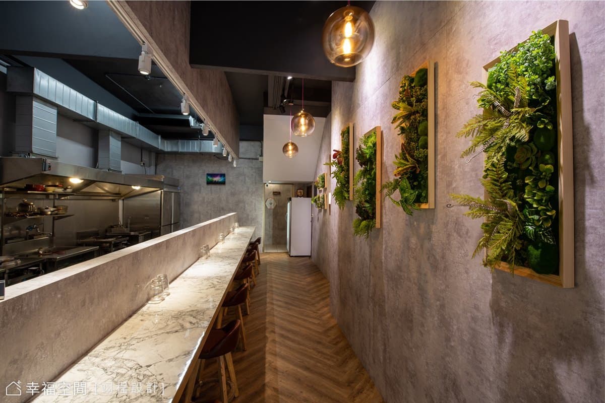 輕工業X仿清水模 Hiro’s 拉麵 台中店｜混搭風｜17坪