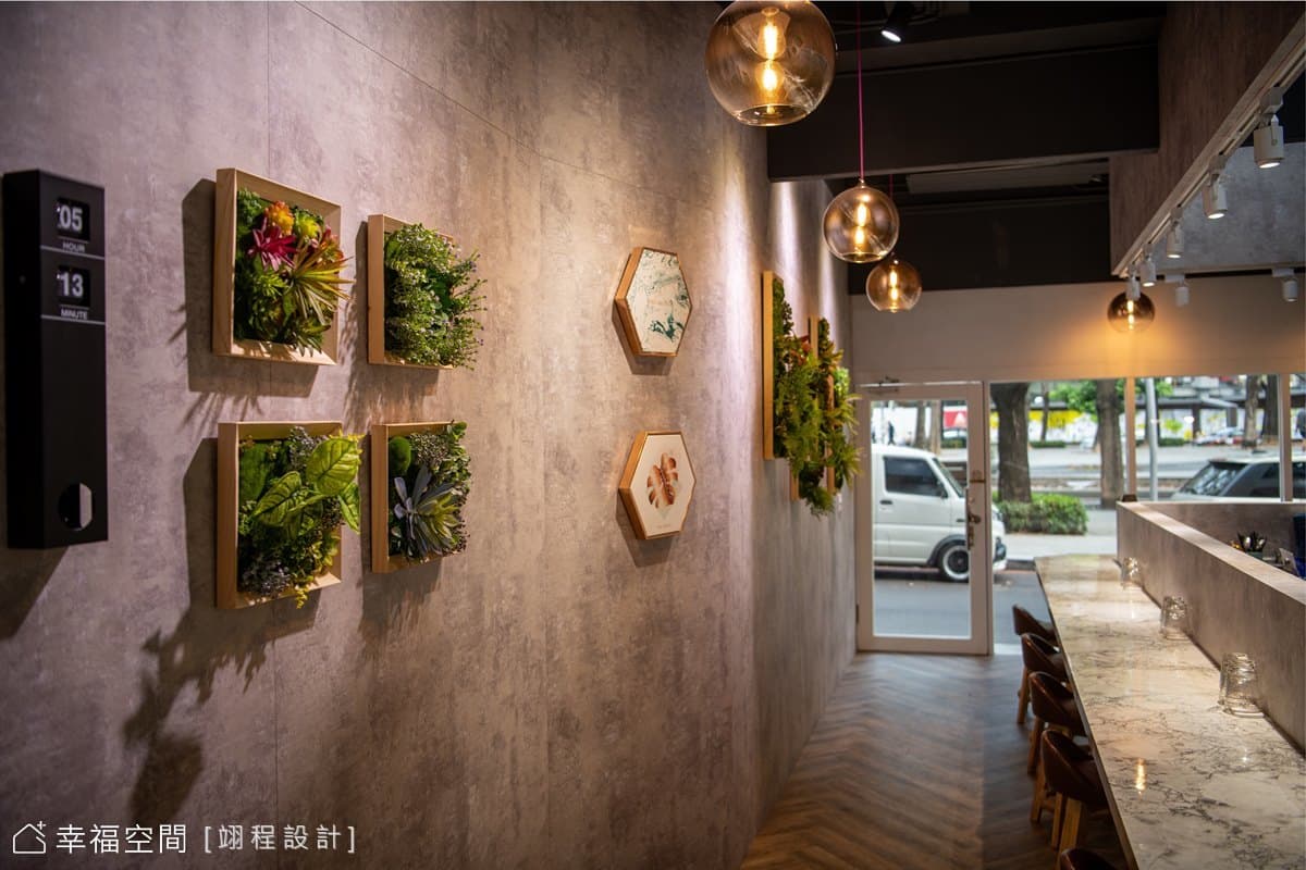 輕工業X仿清水模 Hiro’s 拉麵 台中店｜混搭風｜17坪