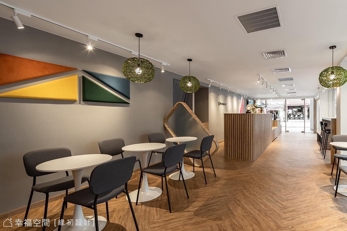 佐晨曦日光，品蒼翠光景｜洪瑞珍三明治概念店｜35坪