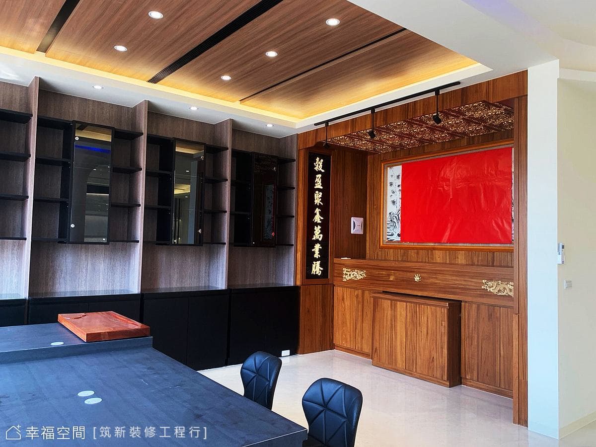黑與白的呢喃對話｜80坪｜1房、2廳、1衛