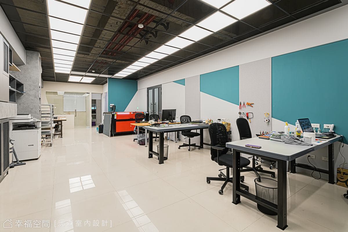 板橋‧展創商空│工業風│36坪