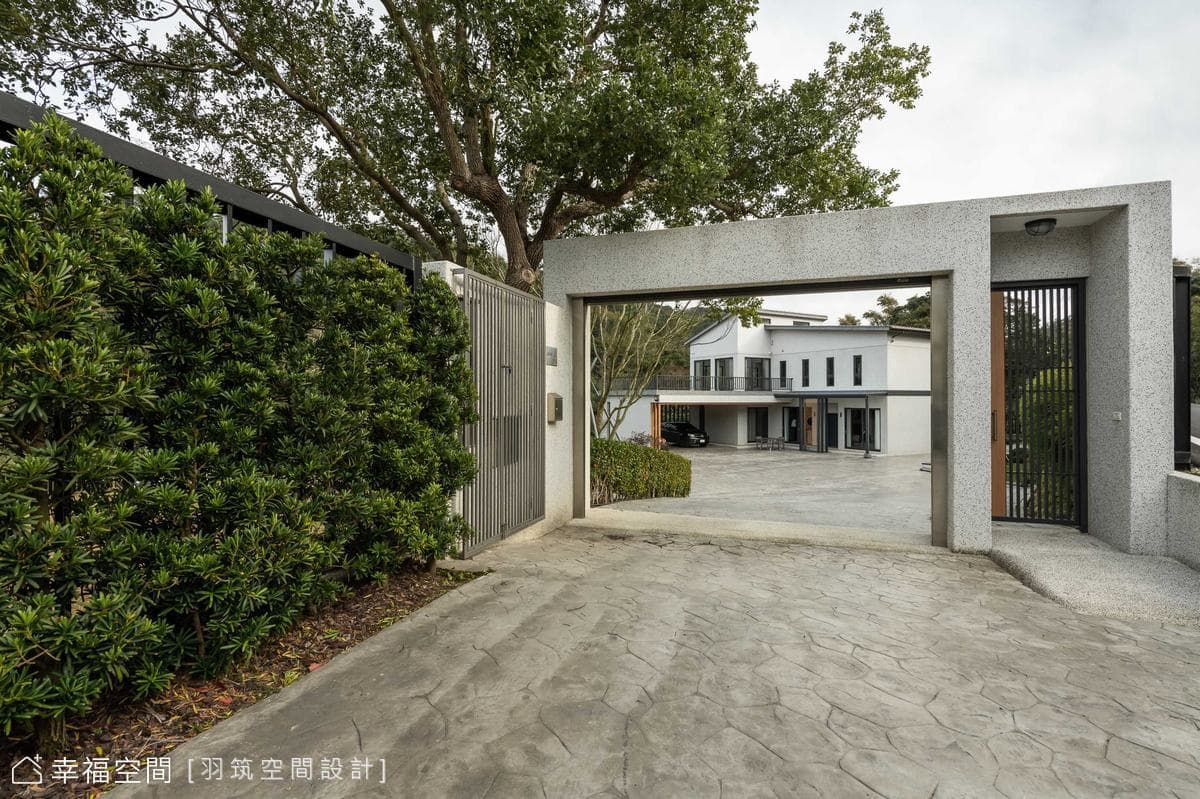 自地自建現代質感宅邸 吟詠恬靜生活意境│100坪
