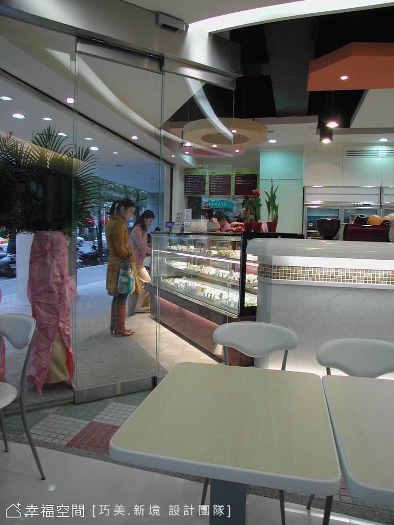提拉米蘇－復南店｜休閒多元｜45坪