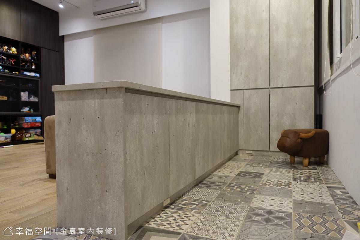 50年蛋黃區老屋翻新 變身現代舒適宅│現代風│35坪