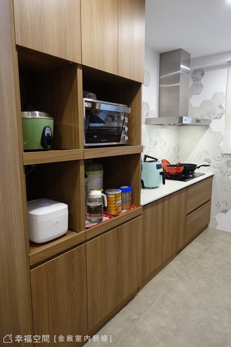 50年蛋黃區老屋翻新 變身現代舒適宅│現代風│35坪