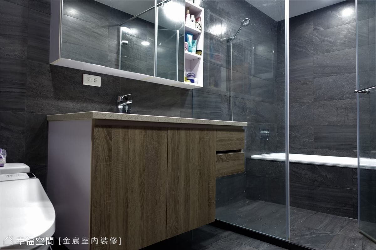 50年蛋黃區老屋翻新 變身現代舒適宅│現代風│35坪