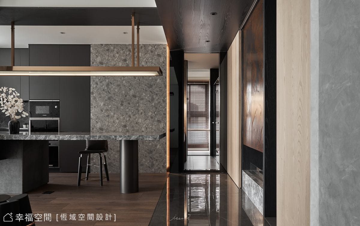 Burnt Orange - 燃橙｜迴域｜前衛風｜23 坪