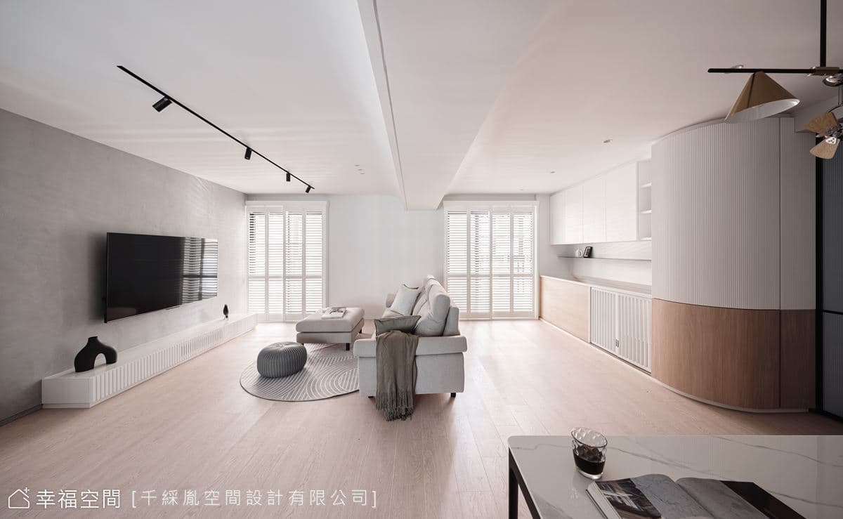 柔光漫漫 三柴一家｜大千麗緻｜老屋翻新｜北歐風｜45坪