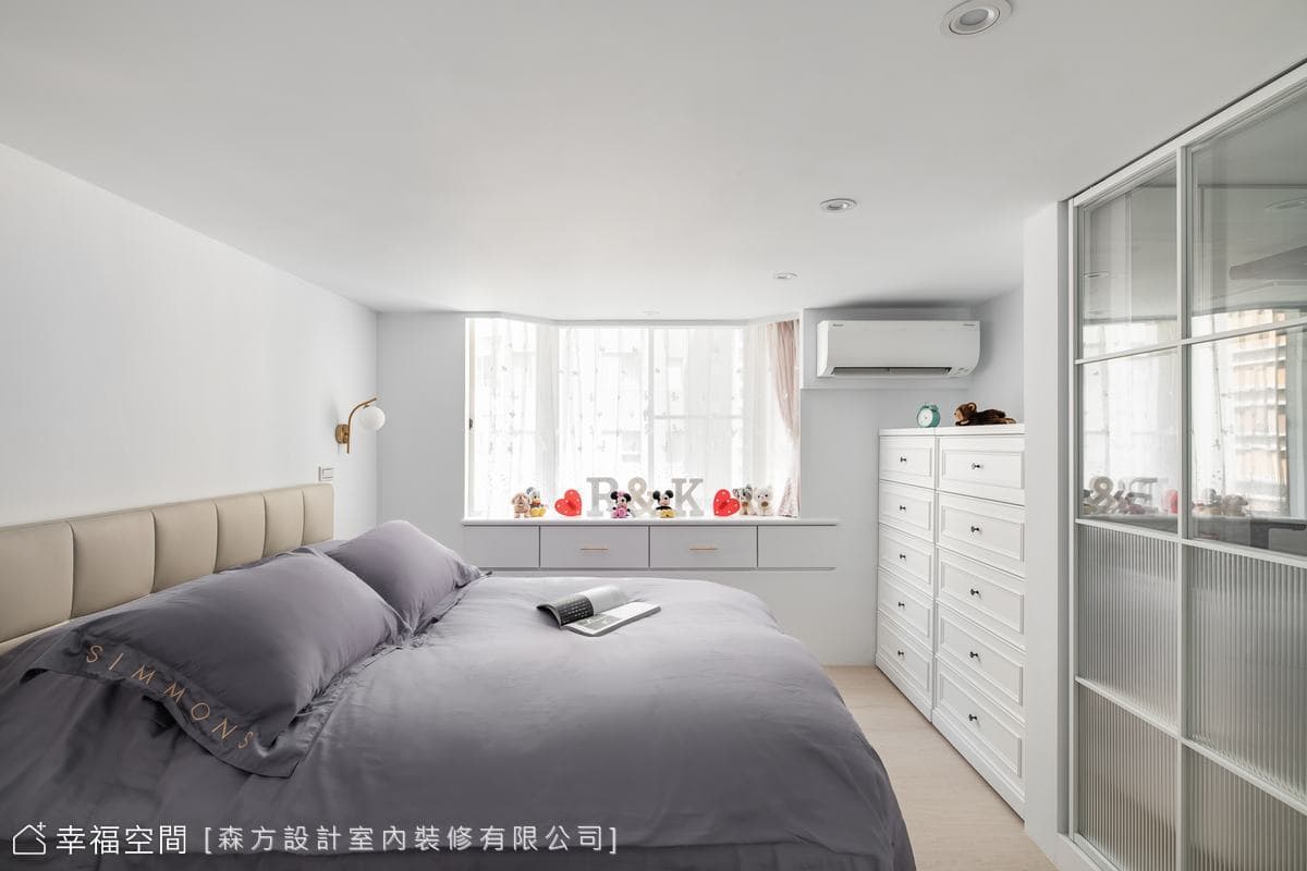 純白中的顏色妝點│混搭風│27坪