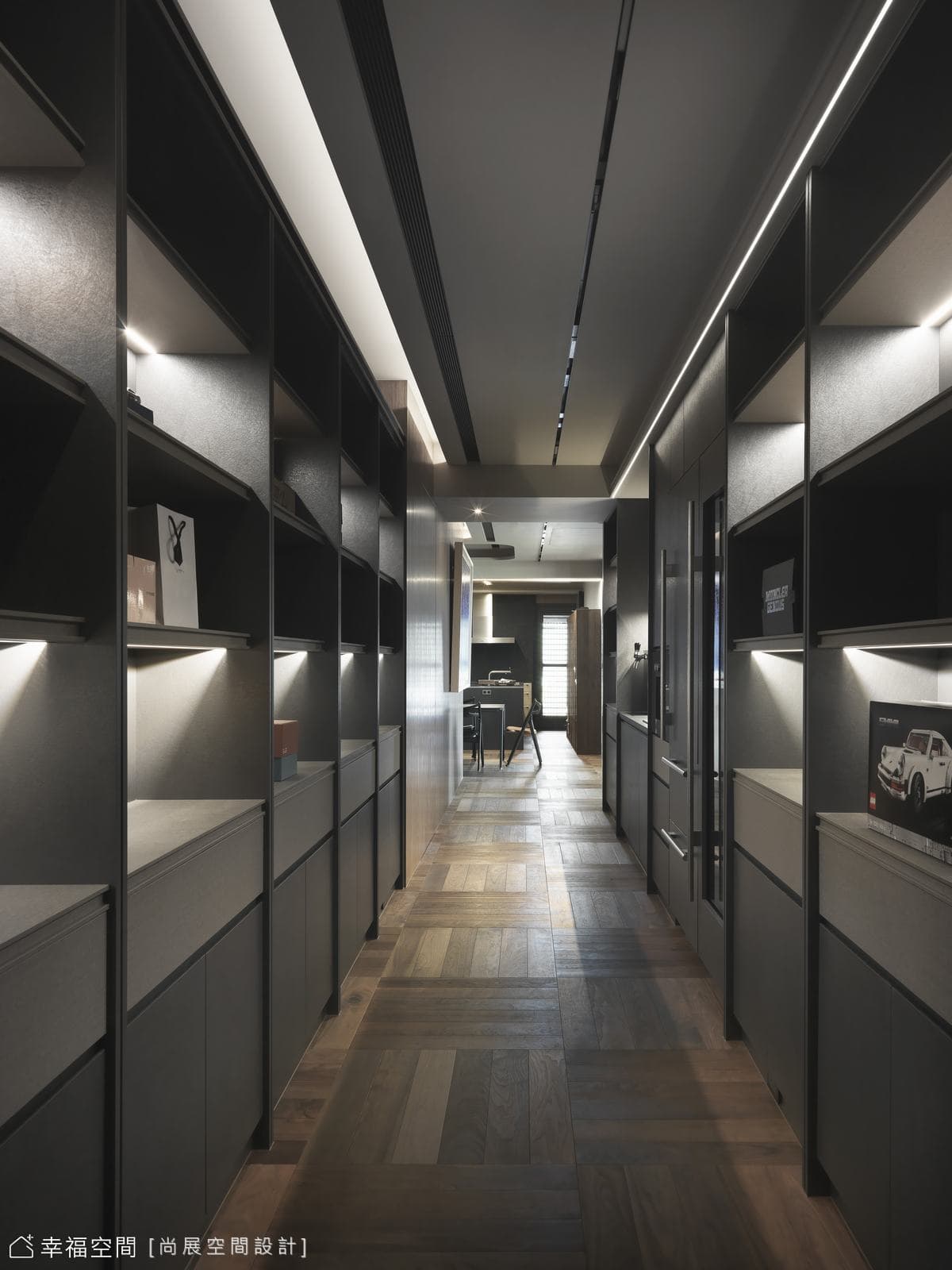 入住蒙德里安新造型風格派藝廊Loft｜135坪