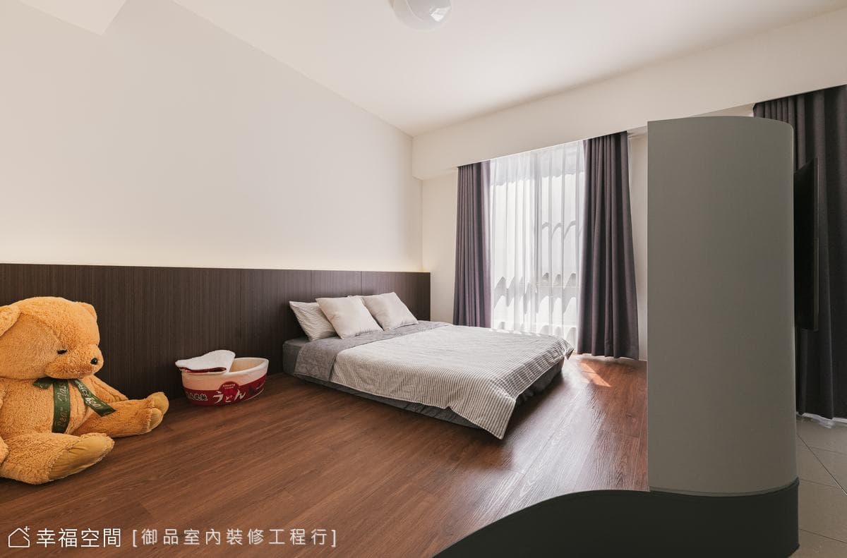 輕工業現代混搭 兩代共居透天宅│40坪