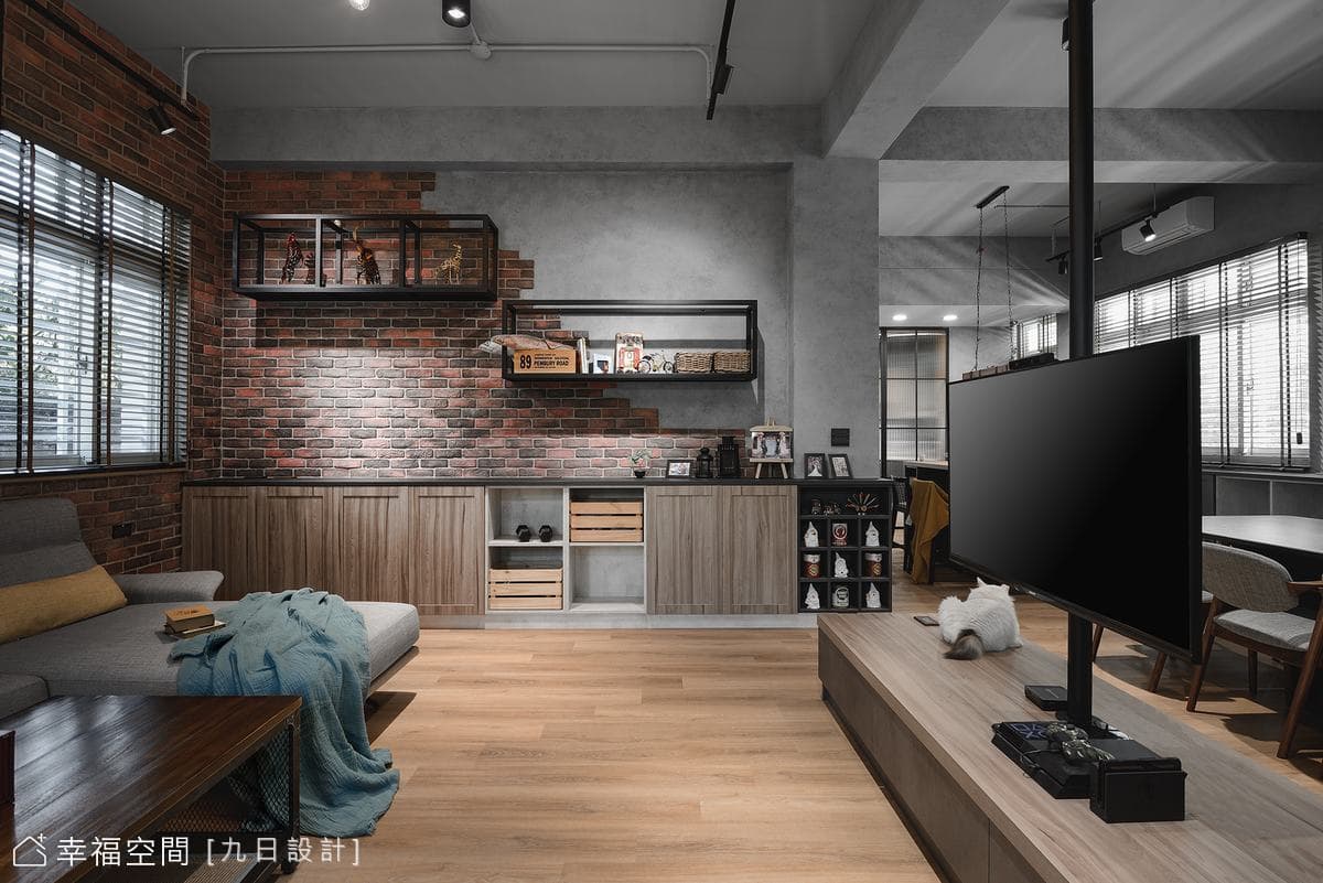 LOFT．灰墨│工業風│50坪