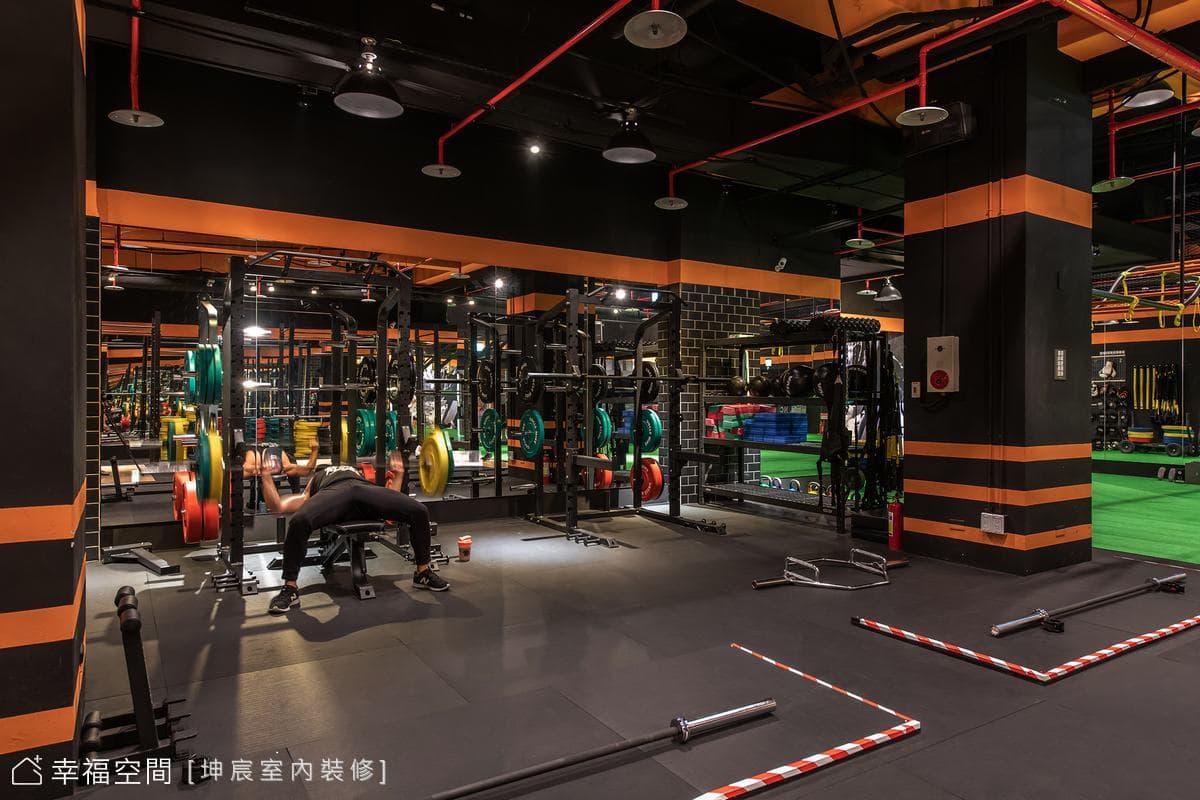 撞色維度│前衛工業風│222坪
