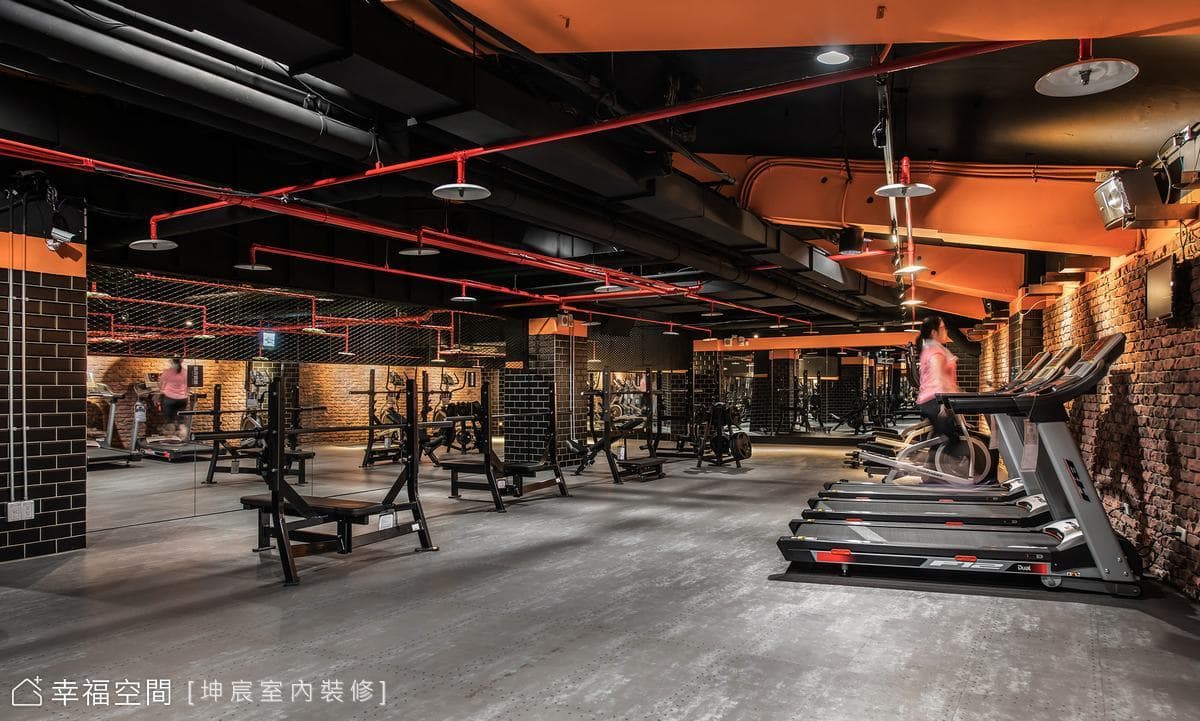 撞色維度│前衛工業風│222坪