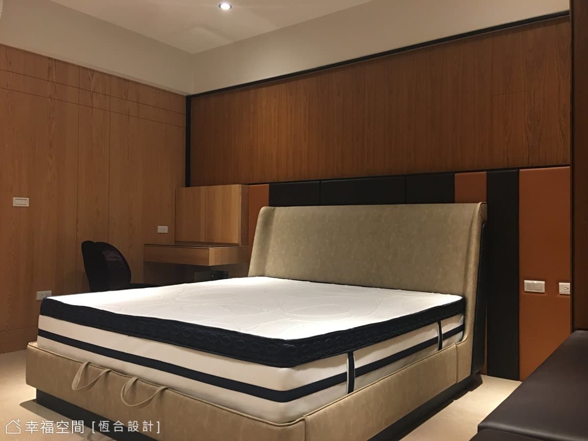 晨暮灰光 翻轉40年老宅新面貌｜現代風｜75坪