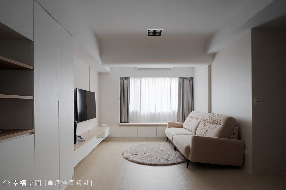 簡約木質調 老屋翻新沐光質感宅│24坪