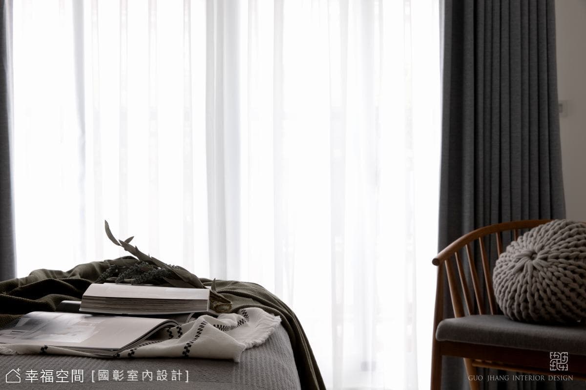 黑灰白交織現代風質感小宅│16坪