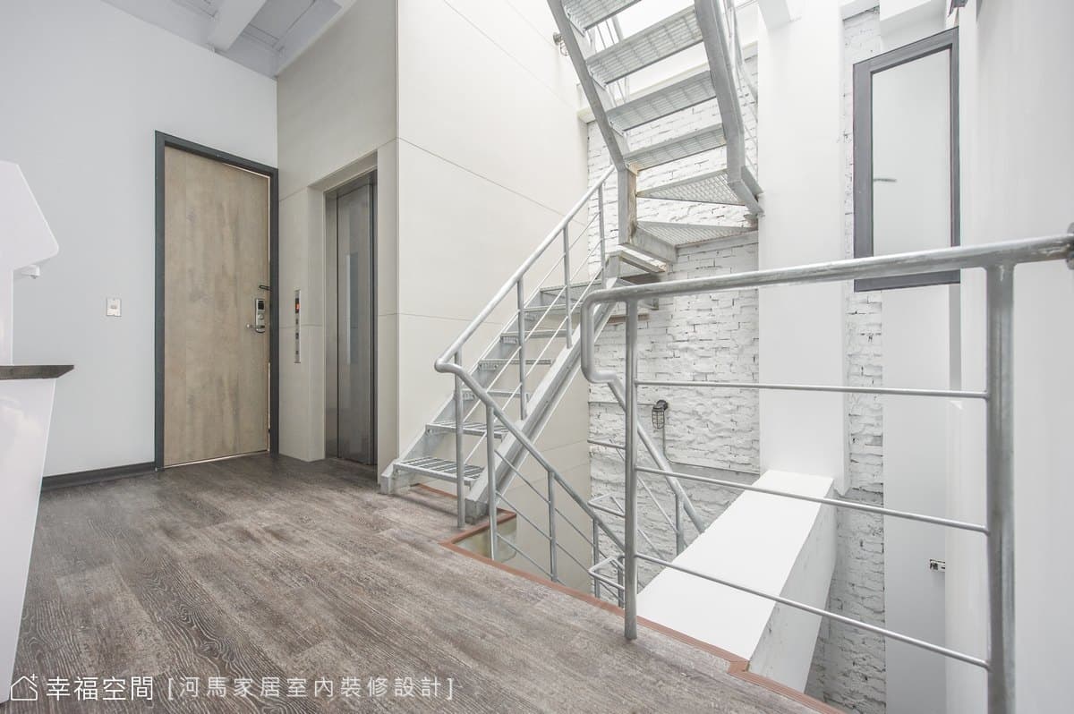 OX Suites - 圈叉行旅│工業風│27坪
