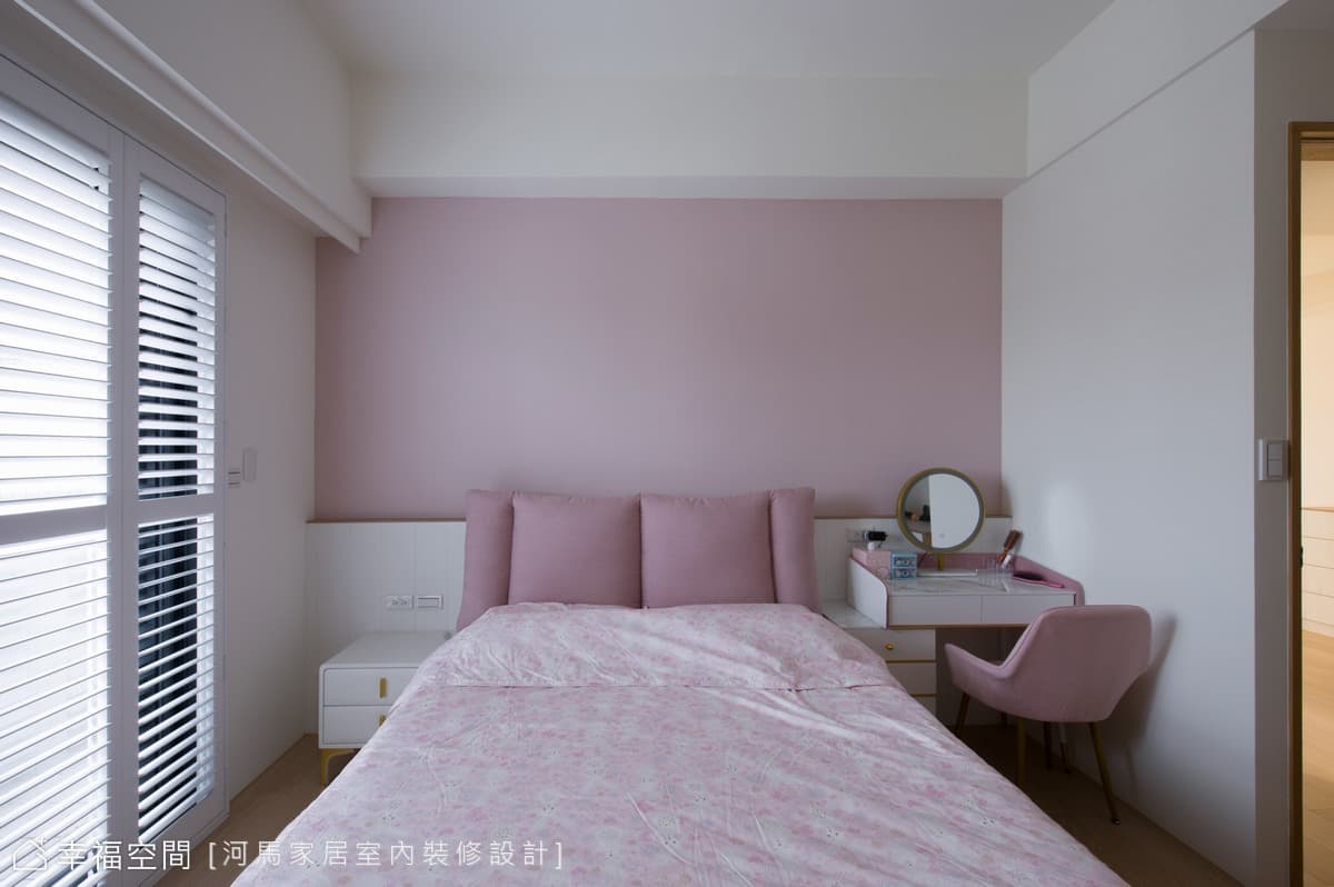 挑空六米樓中樓 老屋變身日光木質美宅│休閒多元風│50坪