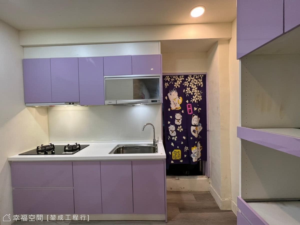 老屋翻新重整空間坪效 特殊配色增添空間活潑度│  休閒多元│25坪