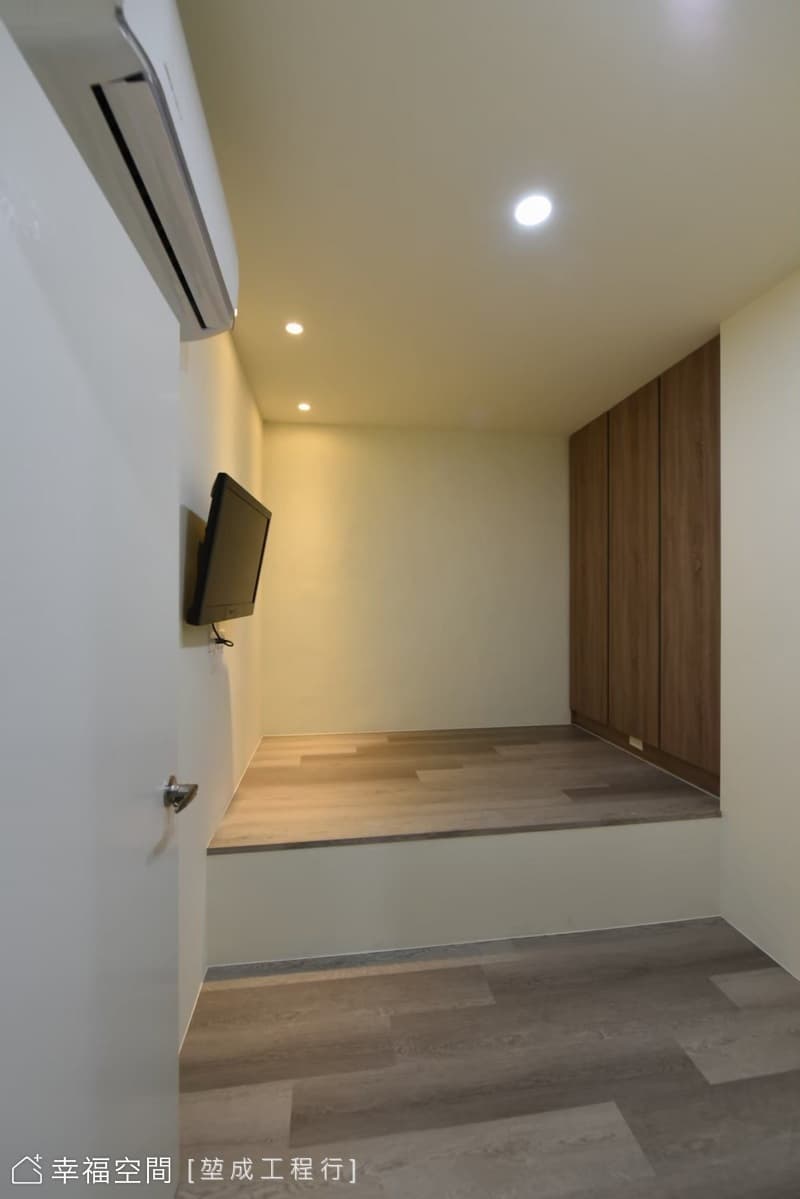 老屋翻新重整空間坪效 特殊配色增添空間活潑度│  休閒多元│25坪