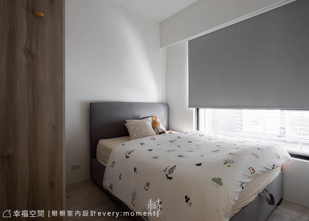 家有暗房不用怕 一招變明亮多功能房│現代北歐混搭風│23坪