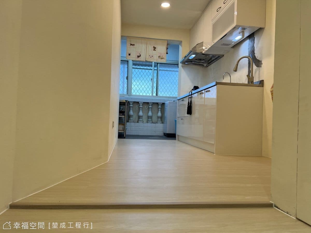 現代風簡約套房│30坪