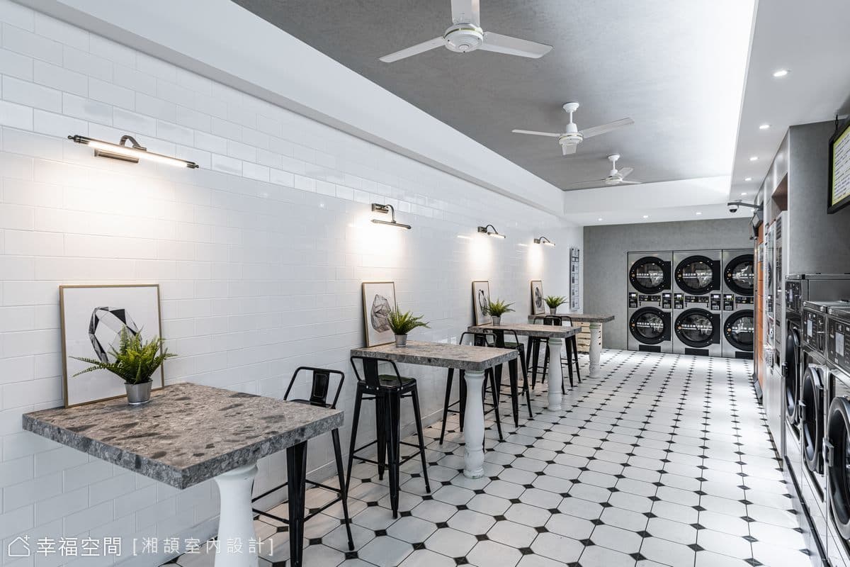 經典黑白灰色系 型塑摩登風洗衣店│24坪
