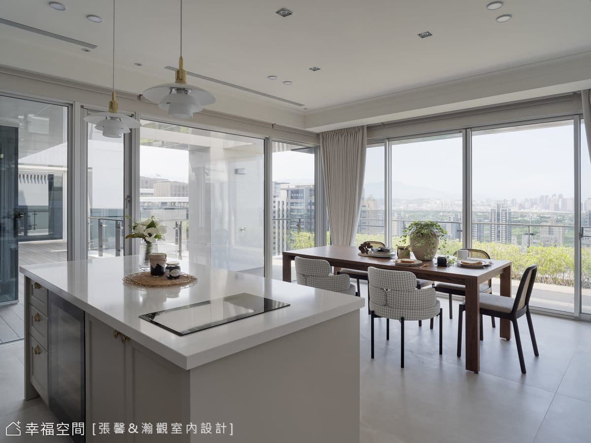 紐約頂層公寓般高雅精緻 城市景觀宅│現代古典風