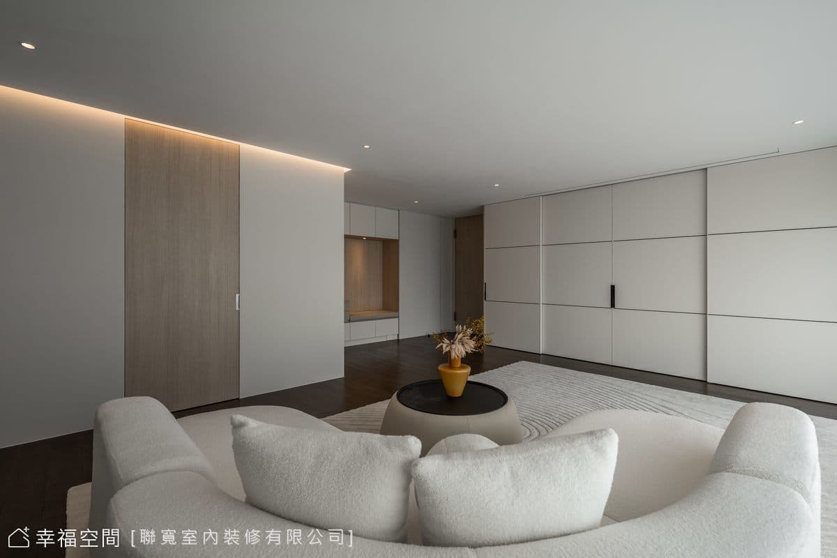 合併戶毛胚宅 紡織工藝承載家族溫度|現代風|127坪