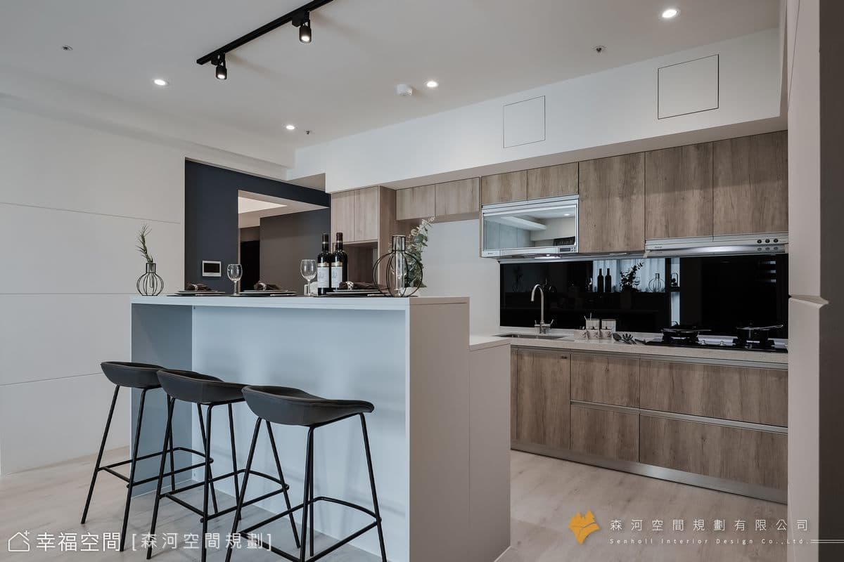 現代工業混搭風 圍塑摩登都會宅│35坪