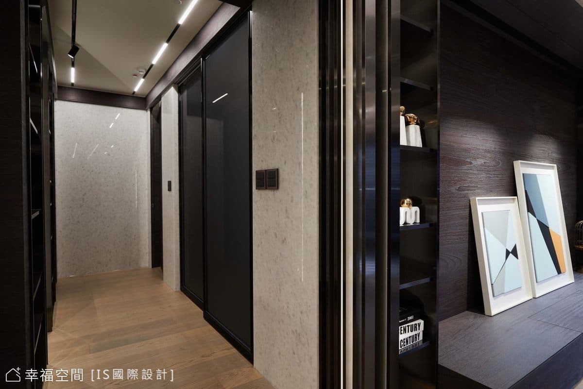 精工淬鍊品質 暗黑色系創造明亮感│現代風│59坪