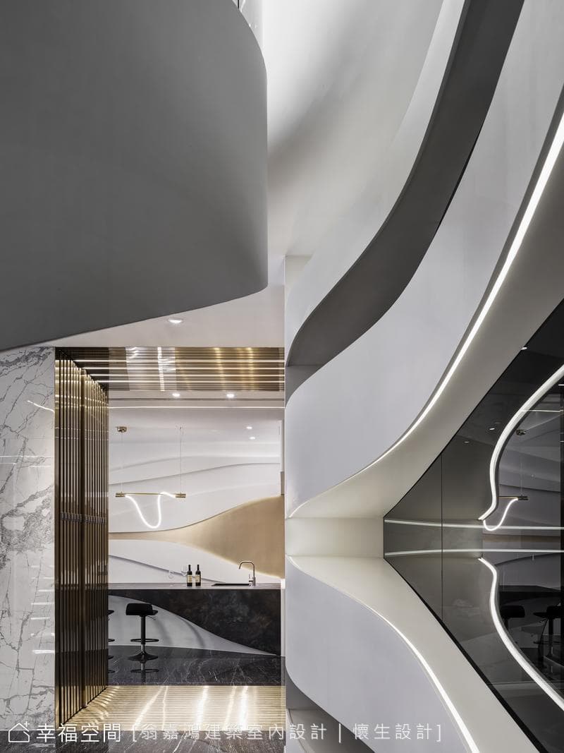 62.台中展成磁磚概念館-200坪-老屋翻新-現代風