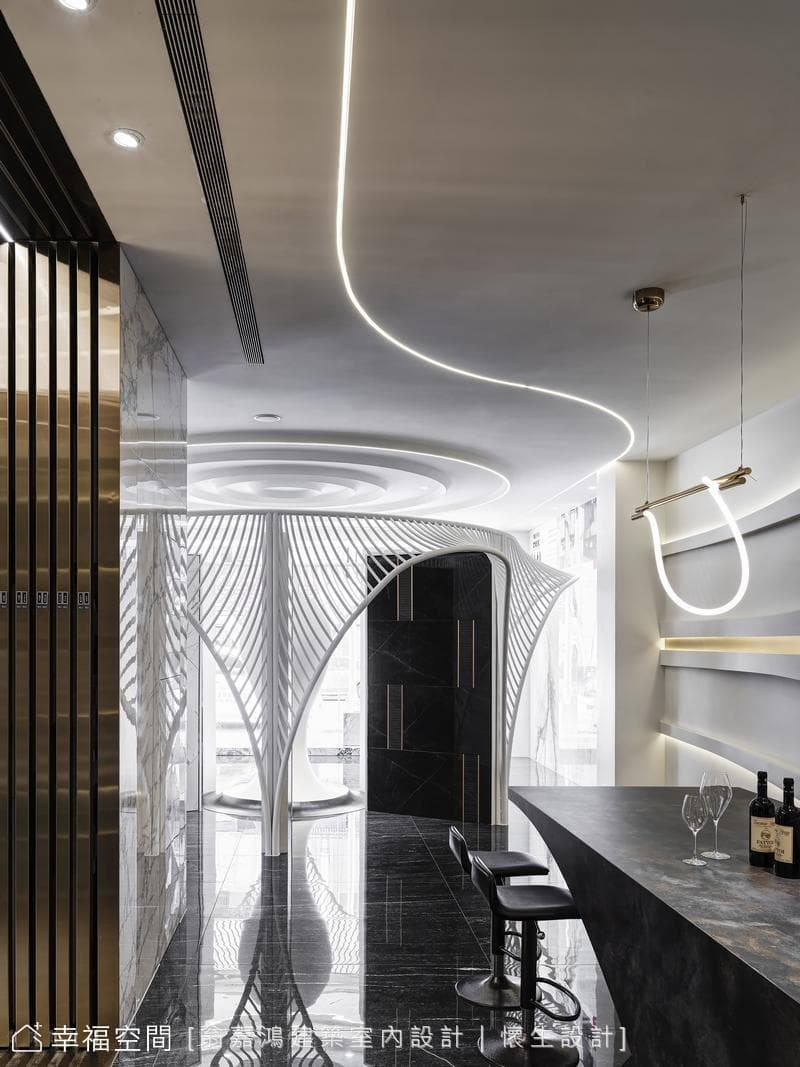 62.台中展成磁磚概念館-200坪-老屋翻新-現代風